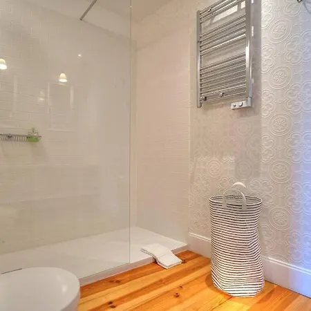 아파트 Tracey & Neill's Place In Principe Real *
