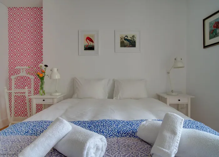 Tracey & Neill's Place In Principe Real Lissabon